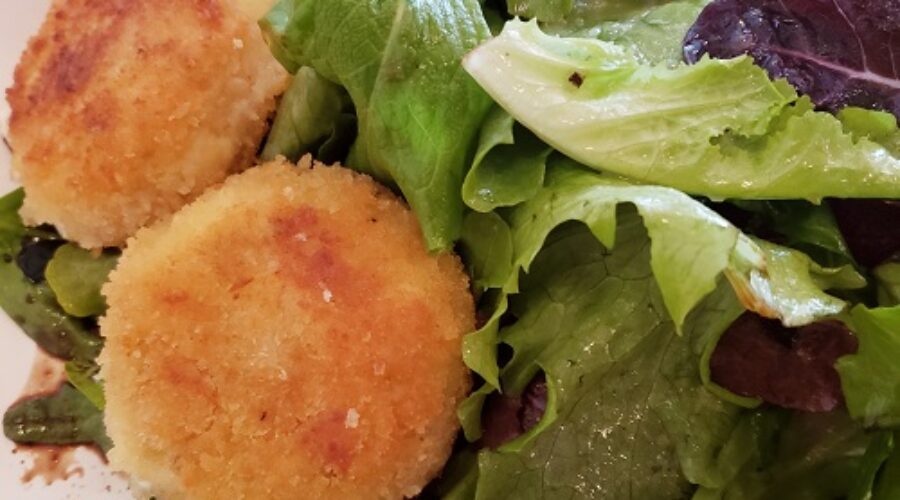 Goat Cheese Salad at the Uptown Blanco Cafe