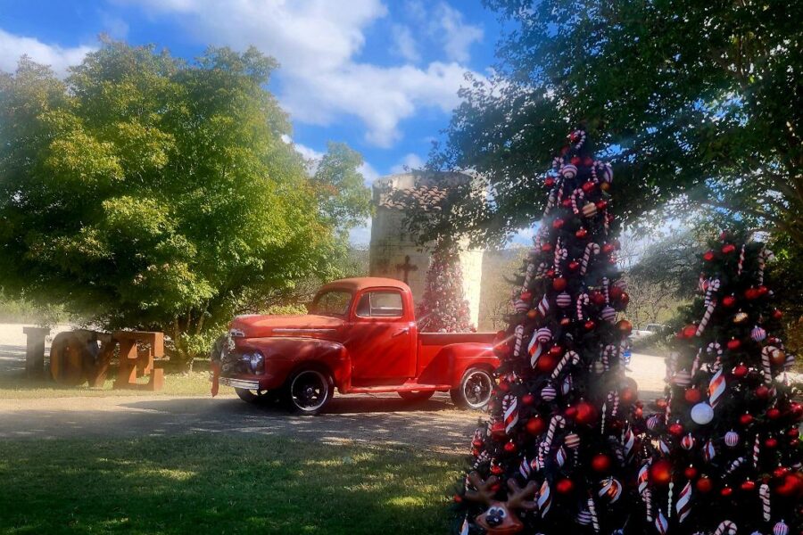 Christmas at The Laurel Tree